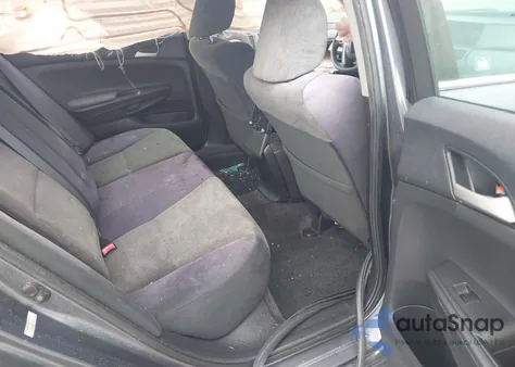 2009 Honda Accord 2.4 Lx z USA, uszkodzony, nr VIN 1HGCP263X9A166654